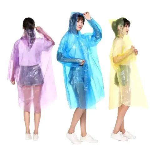 Impermeable desechable color disponible